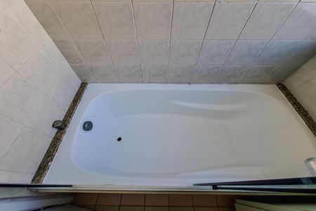 Apartamento para alugar com 100m², 3 quartos e 2 vagas Apartamento para alugar com 100m², 3 quartos e 2 vagasBanheiro