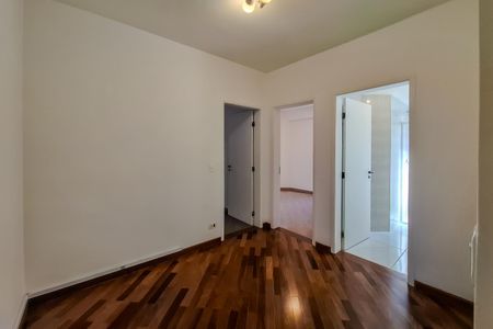 Apartamento para alugar com 100m², 3 quartos e 2 vagas Apartamento para alugar com 100m², 3 quartos e 2 vagasQuarto