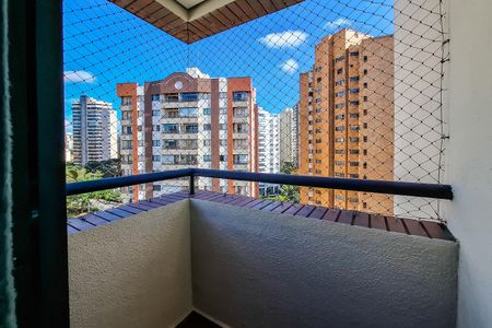 Apartamento para alugar com 100m², 3 quartos e 2 vagas Apartamento para alugar com 100m², 3 quartos e 2 vagasVaranda do Quarto 3
