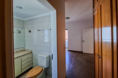 Apartamento para alugar com 100m², 3 quartos e 2 vagas Apartamento para alugar com 100m², 3 quartos e 2 vagasBanheiro