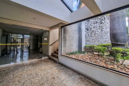 Apartamento para alugar com 100m², 3 quartos e 2 vagas Apartamento para alugar com 100m², 3 quartos e 2 vagasÁrea comum