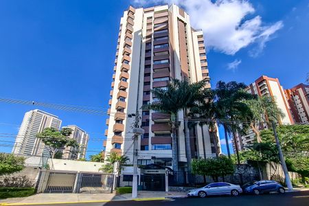 Apartamento para alugar com 100m², 3 quartos e 2 vagas Apartamento para alugar com 100m², 3 quartos e 2 vagasFachada