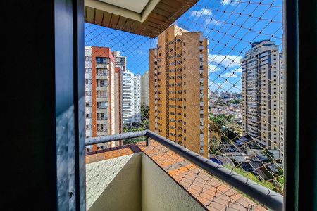 Apartamento para alugar com 100m², 3 quartos e 2 vagas Apartamento para alugar com 100m², 3 quartos e 2 vagasVaranda do Quarto 2
