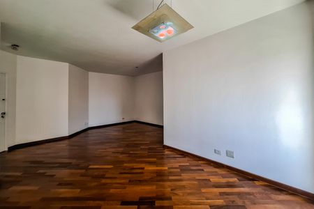 Apartamento para alugar com 100m², 3 quartos e 2 vagas Apartamento para alugar com 100m², 3 quartos e 2 vagasSala