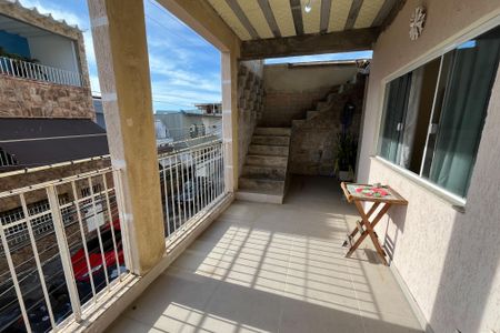 Casa à venda com 250m², 3 quartos e 1 vagaÁrea externa