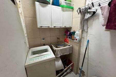 Casa à venda com 250m², 3 quartos e 1 vagaÁrea de Serviço 