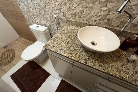 Casa à venda com 250m², 3 quartos e 1 vagaBanheiro da Suíte