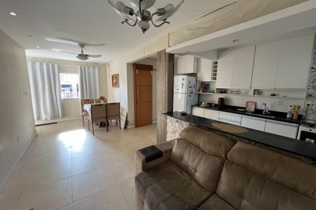 Casa à venda com 250m², 3 quartos e 1 vagaSala 