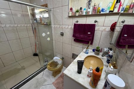 Casa à venda com 250m², 3 quartos e 1 vagaBanheiro Social 2