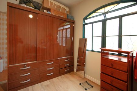 Casa à venda com 200m², 3 quartos e 3 vagasSuíte