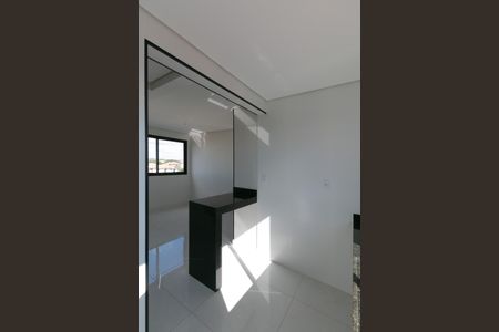 Apartamento à venda com 124m², 4 quartos e 2 vagas Apartamento à venda com 124m², 4 quartos e 2 vagasCozinha