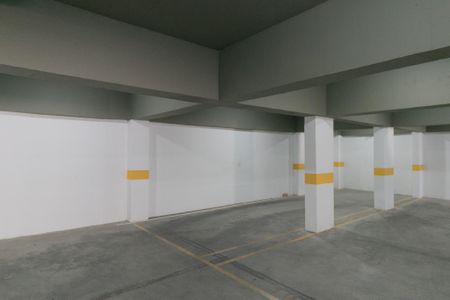 Apartamento à venda com 124m², 4 quartos e 2 vagas Apartamento à venda com 124m², 4 quartos e 2 vagasGaragem