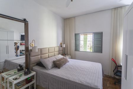 Casa à venda com 215m², 5 quartos e 2 vagasQuarto 1 da Casa 2