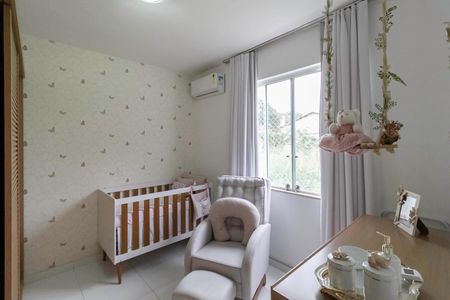 Casa à venda com 234m², 4 quartos e 4 vagas Casa à venda com 234m², 4 quartos e 4 vagasQuarto 2