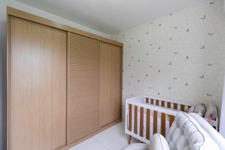 Casa à venda com 234m², 4 quartos e 4 vagas Casa à venda com 234m², 4 quartos e 4 vagasQuarto 2