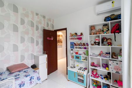 Casa à venda com 234m², 4 quartos e 4 vagas Casa à venda com 234m², 4 quartos e 4 vagasQuarto 1