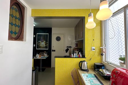 Apartamento à venda com 230m², 2 quartos e 2 vagas Apartamento à venda com 230m², 2 quartos e 2 vagasCozinha