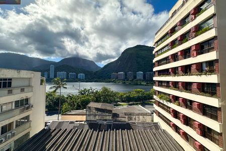 Apartamento à venda com 230m², 2 quartos e 2 vagas Apartamento à venda com 230m², 2 quartos e 2 vagasÁrea externa
