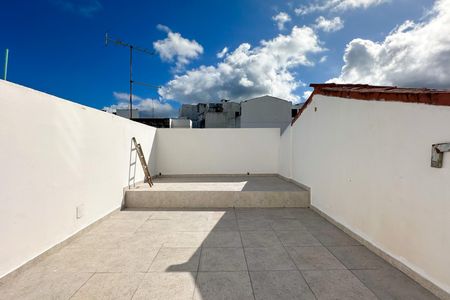 Apartamento à venda com 230m², 2 quartos e 2 vagas Apartamento à venda com 230m², 2 quartos e 2 vagasÁrea externa