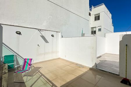 Apartamento à venda com 230m², 2 quartos e 2 vagas Apartamento à venda com 230m², 2 quartos e 2 vagasÁrea externa
