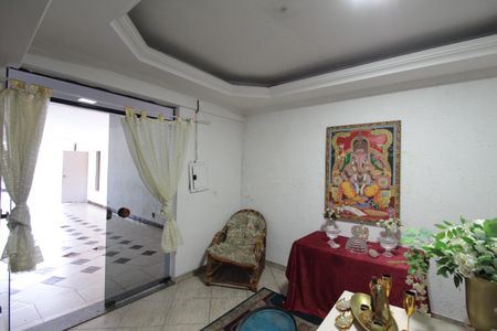 Casa à venda com 1860m², 5 quartos e 8 vagasEscritório