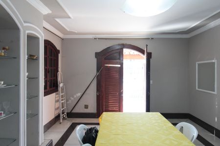 Casa à venda com 1860m², 5 quartos e 8 vagasSala 4