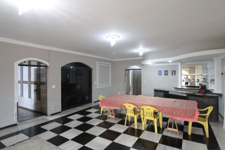 Casa à venda com 1860m², 5 quartos e 8 vagasSala 3