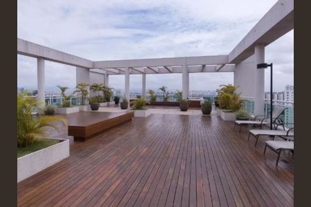 Apartamento à venda com 33m², 1 quarto e 1 vaga
