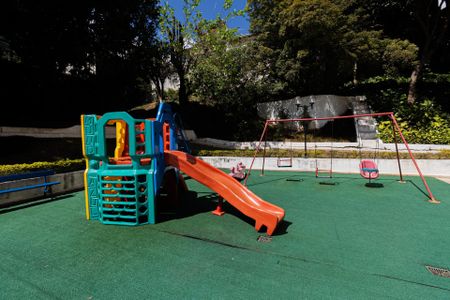 Apartamento à venda com 103m², 3 quartos e 1 vaga