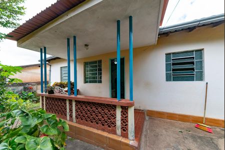Casa à venda com 360m², 3 quartos e 4 vagas Casa à venda com 360m², 3 quartos e 4 vagasVaranda