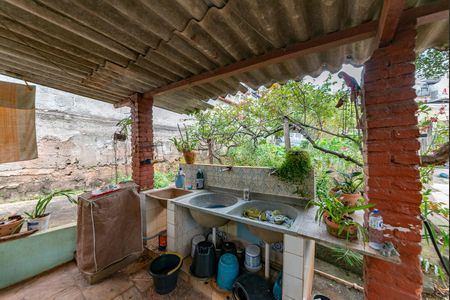 Casa à venda com 360m², 3 quartos e 4 vagas Casa à venda com 360m², 3 quartos e 4 vagasÁrea de Serviço 2