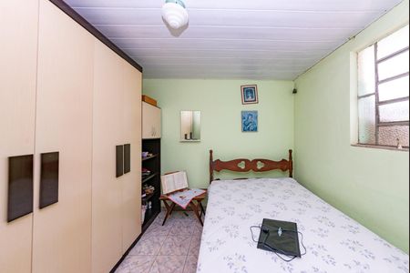 Casa à venda com 360m², 3 quartos e 4 vagas Casa à venda com 360m², 3 quartos e 4 vagasQuarto 3