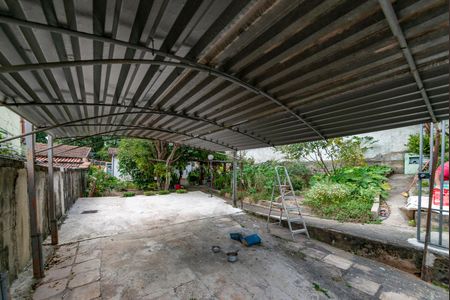 Casa à venda com 360m², 3 quartos e 4 vagas Casa à venda com 360m², 3 quartos e 4 vagasGaragem