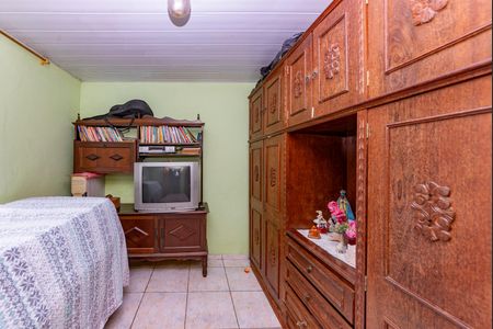 Casa à venda com 360m², 3 quartos e 4 vagas Casa à venda com 360m², 3 quartos e 4 vagasQuarto 1