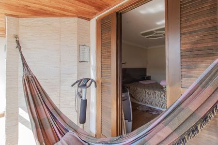 Casa para alugar com 200m², 2 quartos e 2 vagas Casa para alugar com 200m², 2 quartos e 2 vagasVaranda