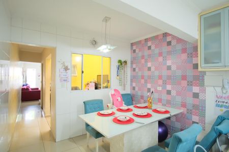 Casa à venda com 240m², 3 quartos e 2 vagasCopa