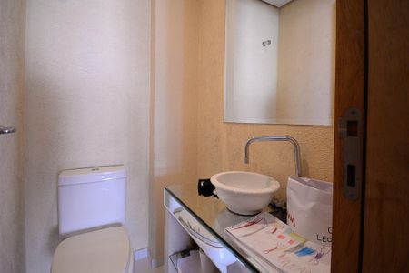 Apartamento à venda com 125m², 3 quartos e 3 vagas Apartamento à venda com 125m², 3 quartos e 3 vagasLavabo