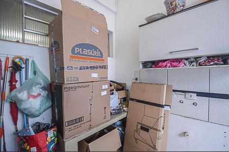 Casa à venda com 150m², 2 quartos e 1 vaga Casa à venda com 150m², 2 quartos e 1 vagaÁrea de Serviço