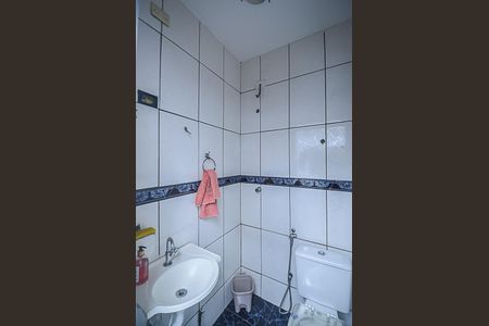 Casa à venda com 150m², 2 quartos e 1 vaga Casa à venda com 150m², 2 quartos e 1 vagaBanheiro de serviço