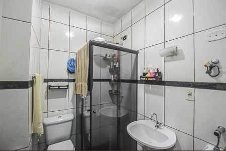 Casa à venda com 150m², 2 quartos e 1 vaga Casa à venda com 150m², 2 quartos e 1 vagaBanheiro