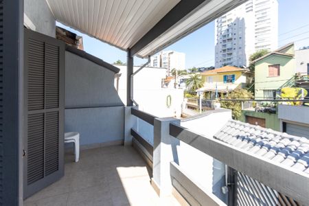 Casa à venda com 127m², 2 quartos e 1 vaga Casa à venda com 127m², 2 quartos e 1 vagaQuarto 1 - Varanda