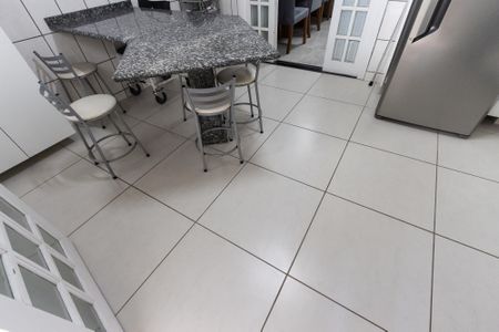 Casa à venda com 127m², 2 quartos e 1 vaga Casa à venda com 127m², 2 quartos e 1 vagaCozinha