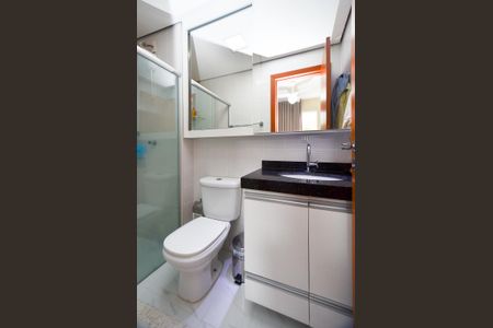 Apartamento à venda com 123m², 3 quartos e 1 vaga Apartamento à venda com 123m², 3 quartos e 1 vagaBanheiro suite