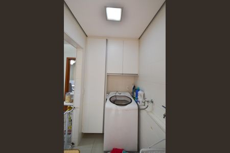 Apartamento à venda com 123m², 3 quartos e 1 vaga Apartamento à venda com 123m², 3 quartos e 1 vagaArea serviço