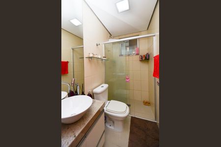 Apartamento à venda com 123m², 3 quartos e 1 vaga Apartamento à venda com 123m², 3 quartos e 1 vagaBanheiro social