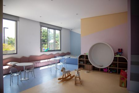 Apartamento à venda com 224m², 3 quartos e 4 vagas Apartamento à venda com 224m², 3 quartos e 4 vagasBrinquedoteca