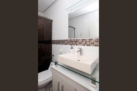 Apartamento à venda com 68m², 2 quartos e 1 vagaBanheiro 2