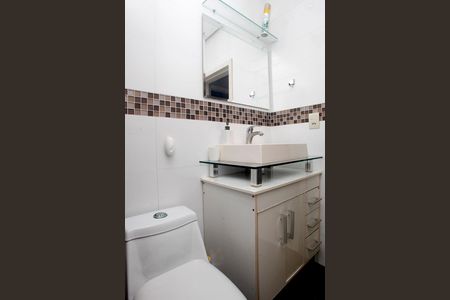 Apartamento à venda com 68m², 2 quartos e 1 vagaBanheiro 2