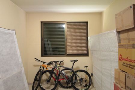 Casa à venda com 900m², 5 quartos e 3 vagasQuarto 2