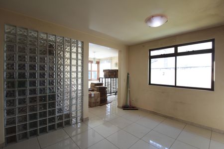 Casa à venda com 900m², 5 quartos e 3 vagasSala de Estar